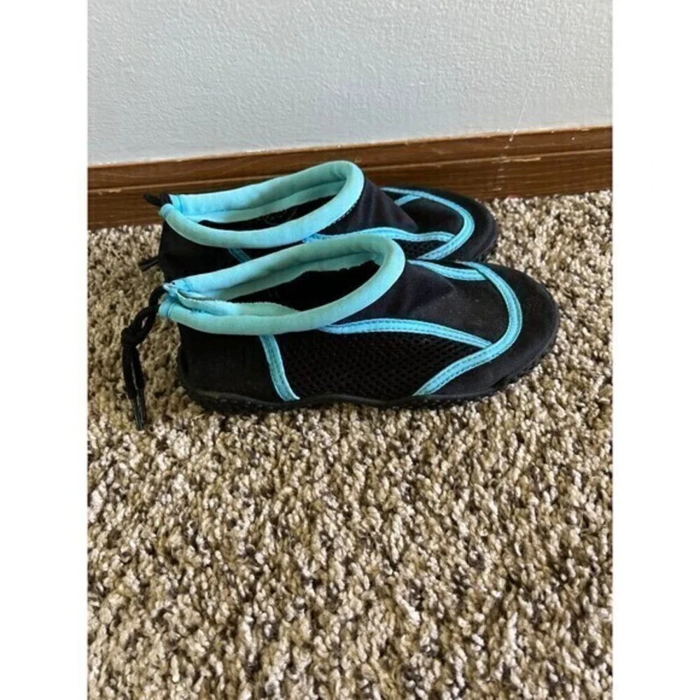 Water shoes with ties size‎ 13